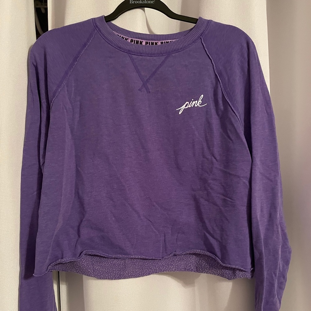 VS Pink cropped crewneck